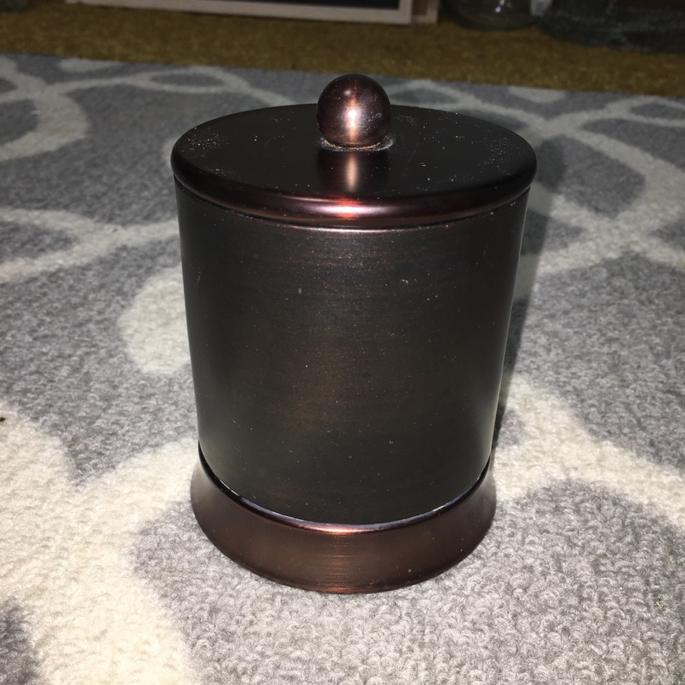 Qtip holder